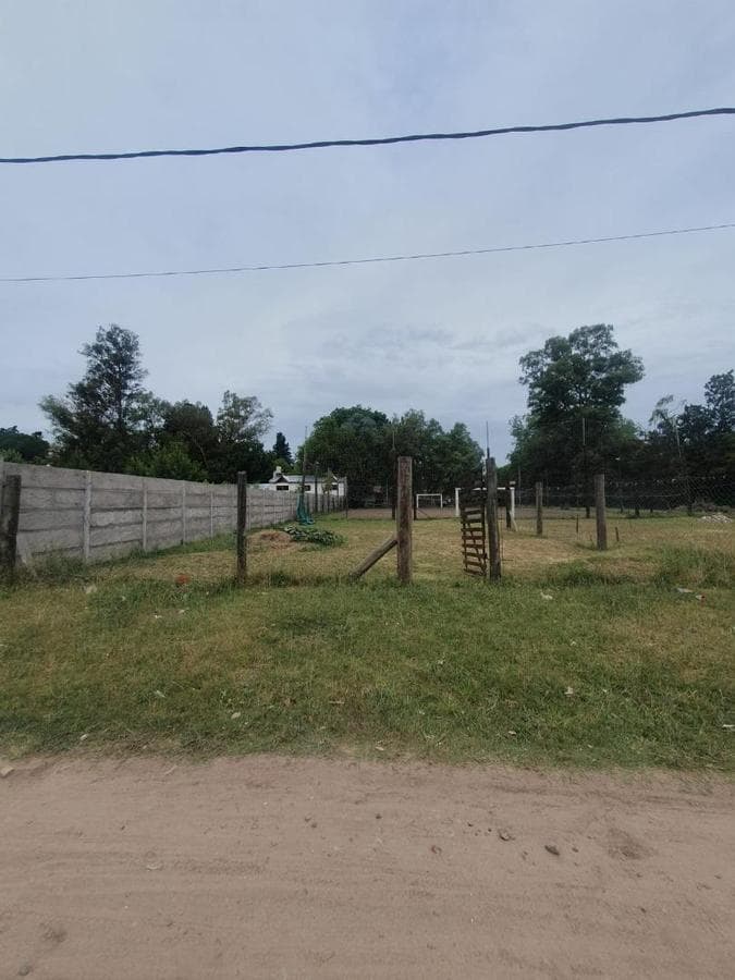 PROPERTY FOR SALE ON MARIANO ACOSTA STREET IN MERLO