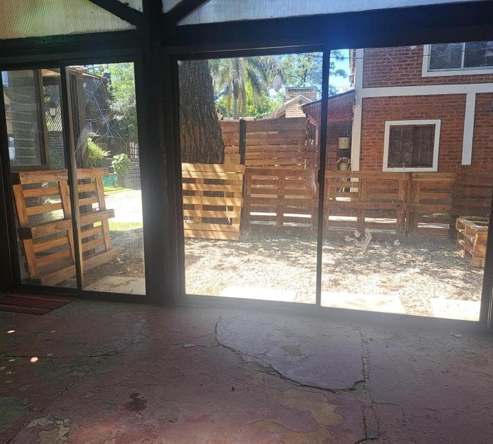 COTTAGE-STYLE HOUSE FOR SALE IN THE LAS ACACIAS GATED COMMUNITY, LA REJA
