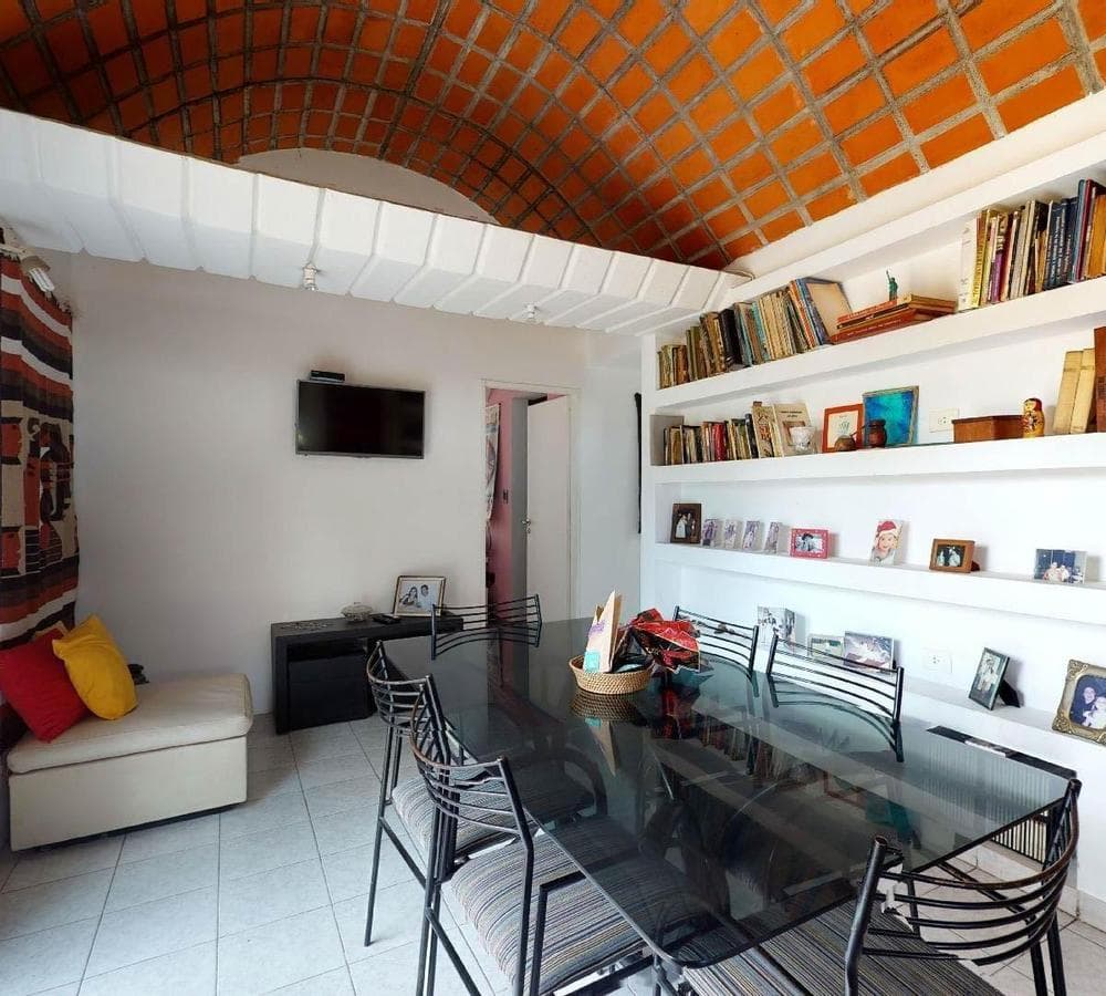 OPPORTUNITY: House on 3 Consolidated Lots Country Banco Provincia