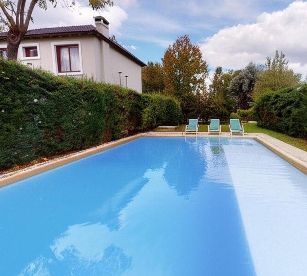 OPPORTUNITY: House on 3 Consolidated Lots Country Banco Provincia