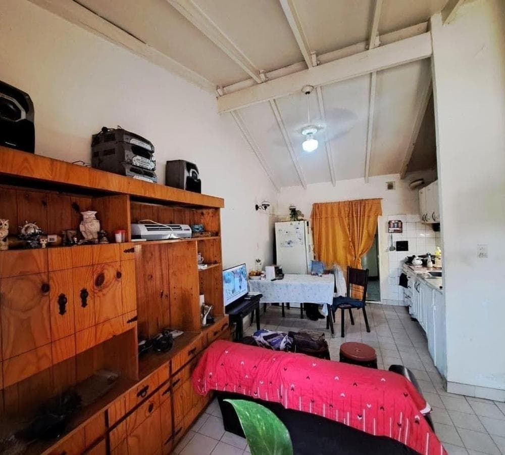 4-ROOM HOUSE FOR SALE IN MORENO