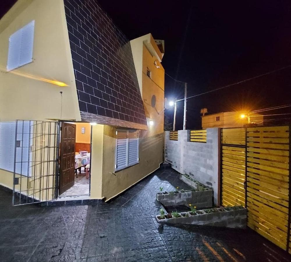Set of 4 Duplexes for Sale - Excellent Return on Investment