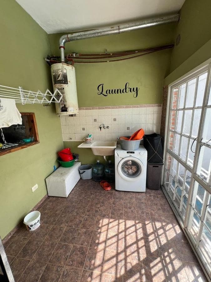 FOR SALE, QUILMES, 6-ROOM HOUSE, FINANCING AVAILABLE