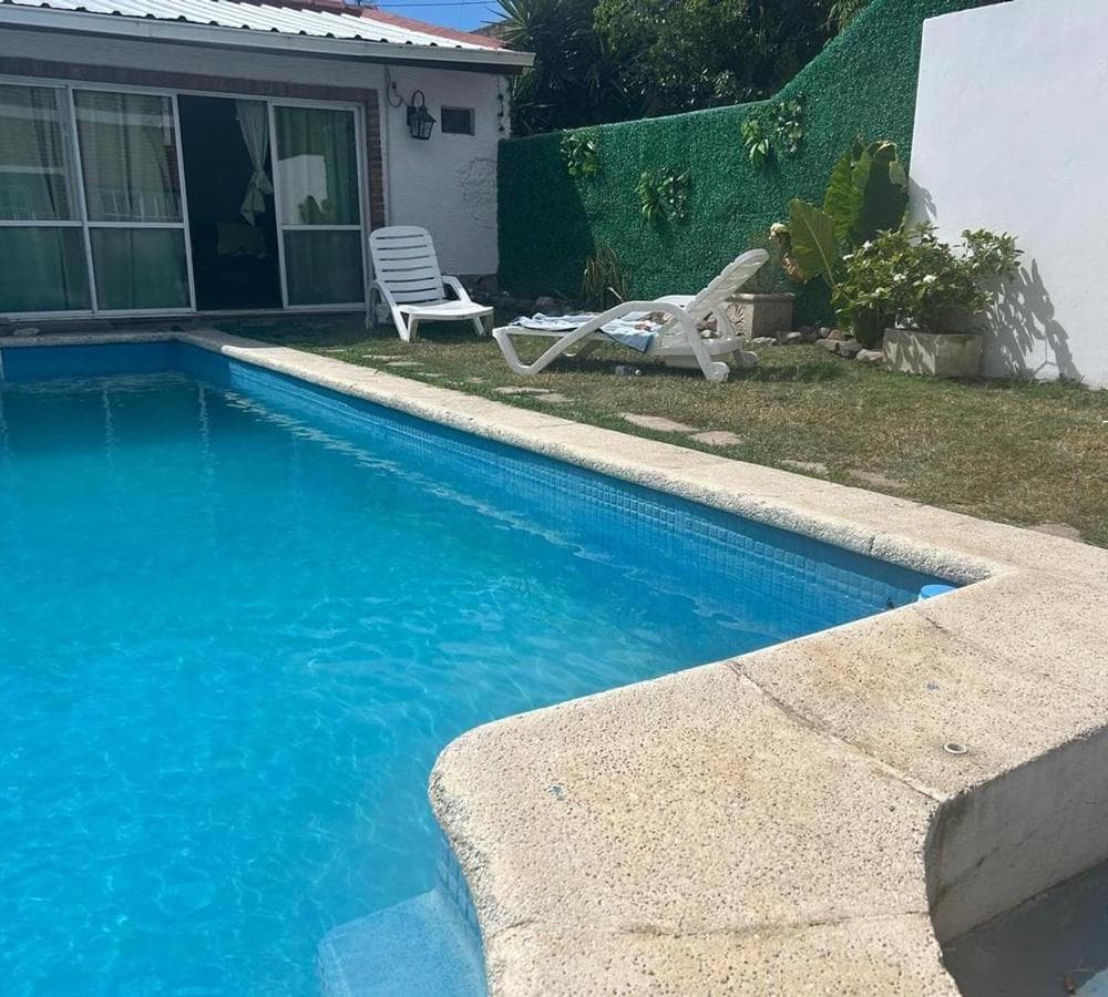 FOR SALE, QUILMES, 6-ROOM HOUSE, FINANCING AVAILABLE