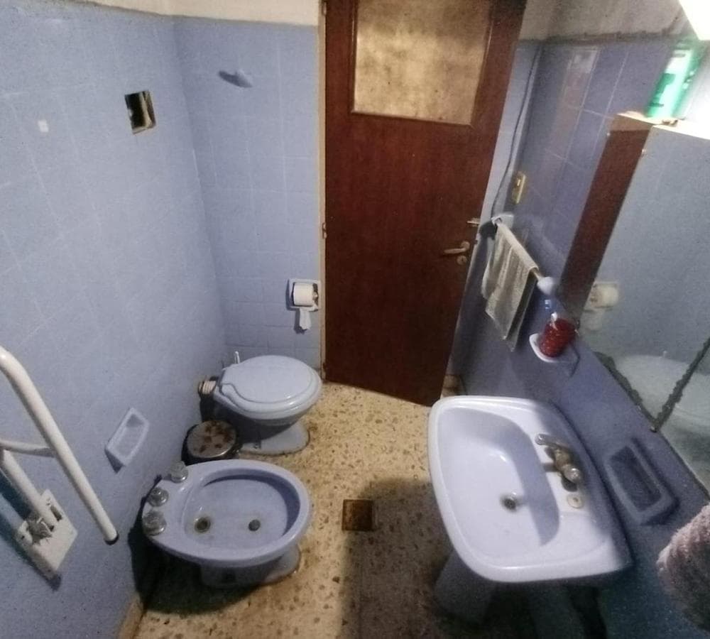 3-ROOM HOUSE