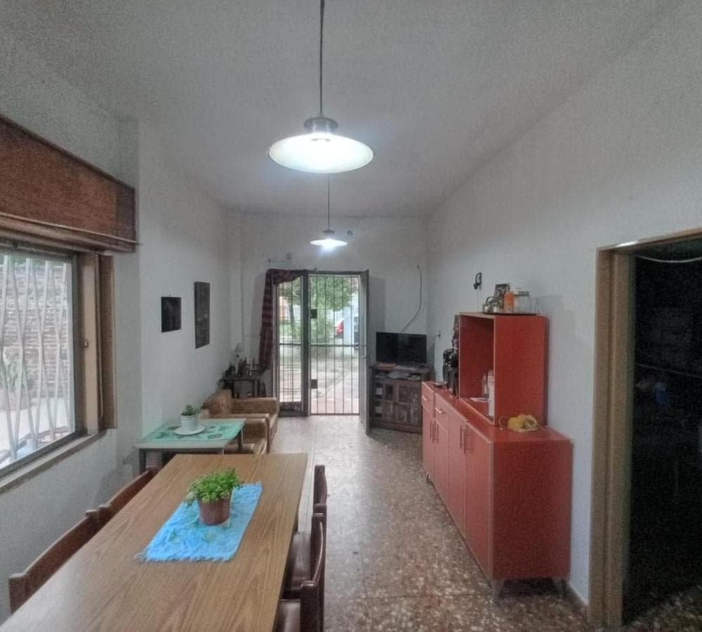 3-ROOM HOUSE