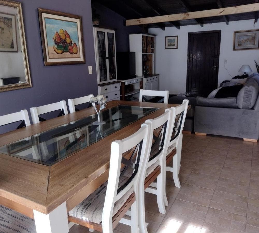 FOR SALE: 4-room house, garage, SWIMMING POOL, and BARBECUE AREA