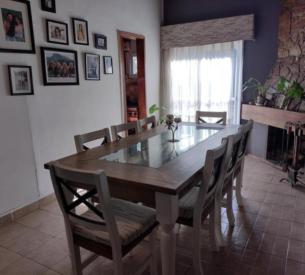 FOR SALE: 4-room house, garage, SWIMMING POOL, and BARBECUE AREA