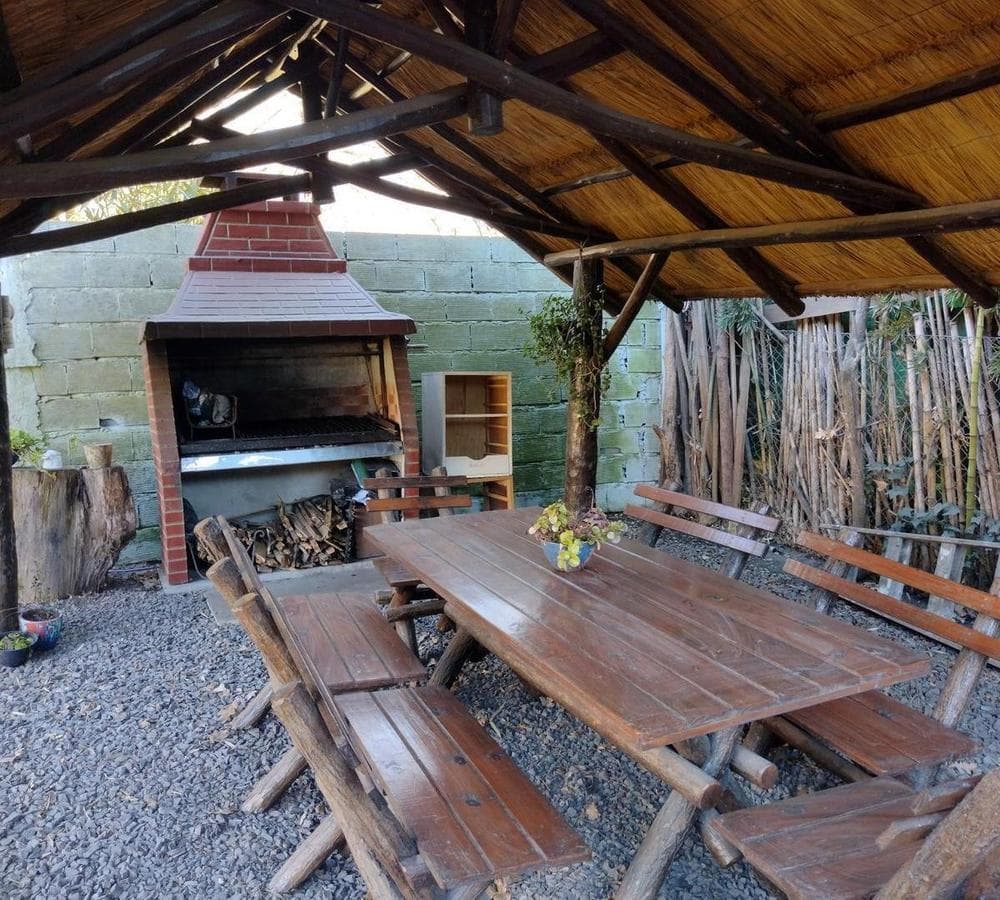 FOR SALE: 4-room house, garage, SWIMMING POOL, and BARBECUE AREA