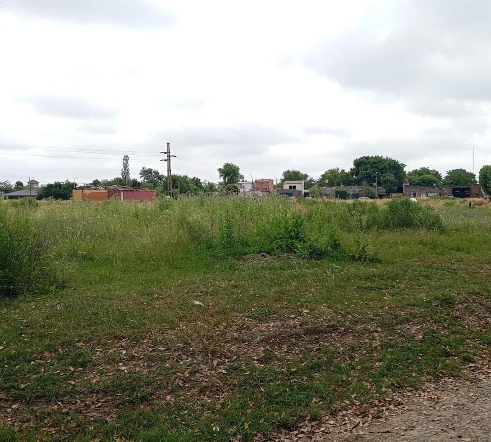Excellent Lot in Amaneceres, Luján