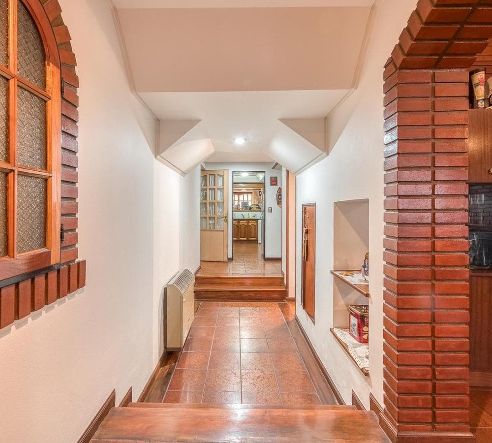 6-ROOM HOUSE FOR SALE IN DOWNTOWN SAN MIGUEL—MORTGAGE AVAILABLE