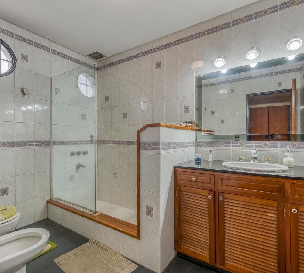6-ROOM HOUSE FOR SALE IN DOWNTOWN SAN MIGUEL—MORTGAGE AVAILABLE