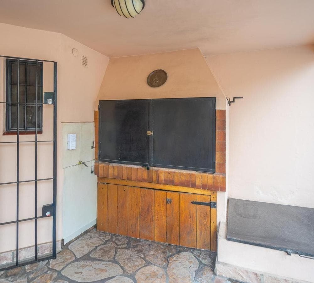 6-ROOM HOUSE FOR SALE IN DOWNTOWN SAN MIGUEL—MORTGAGE AVAILABLE