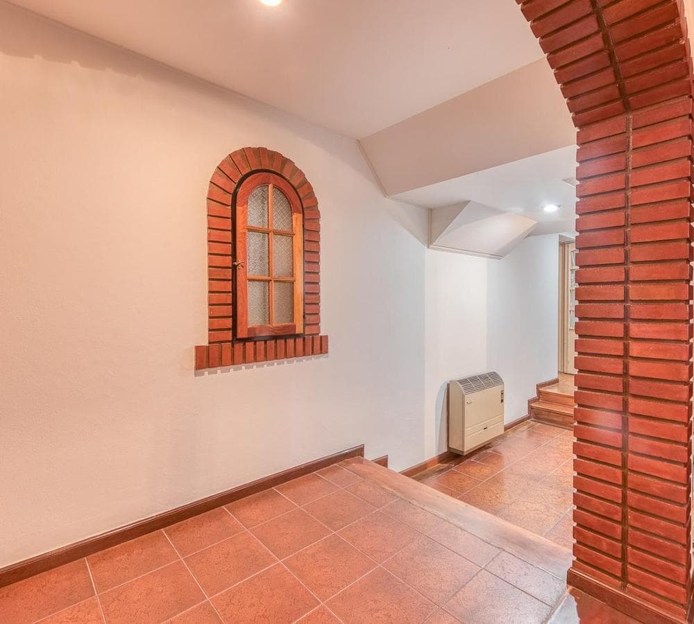 6-ROOM HOUSE FOR SALE IN DOWNTOWN SAN MIGUEL—MORTGAGE AVAILABLE