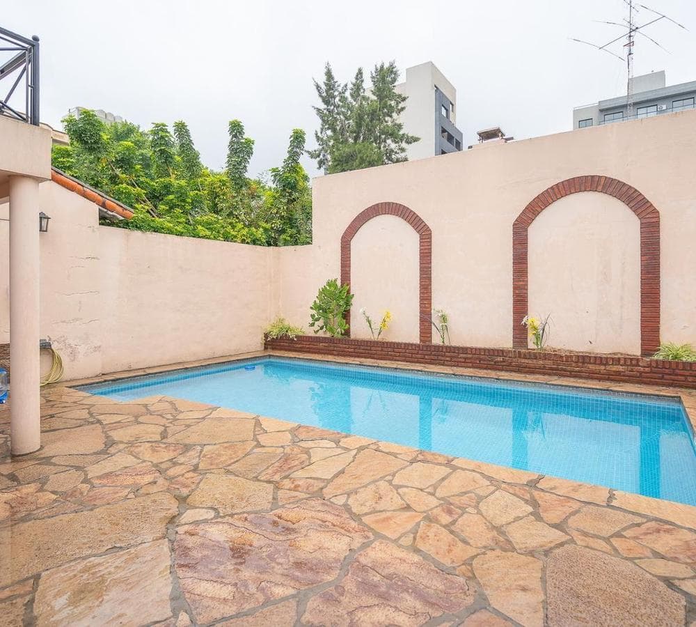 6-ROOM HOUSE FOR SALE IN DOWNTOWN SAN MIGUEL—MORTGAGE AVAILABLE
