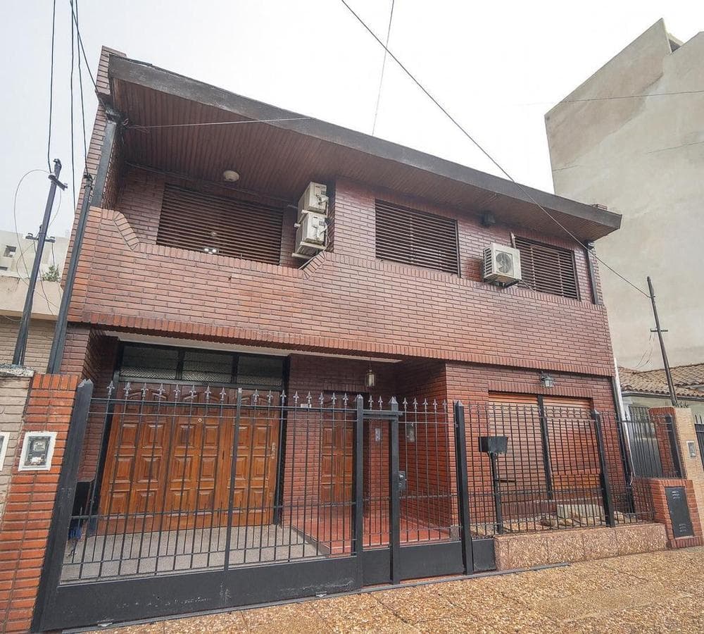6-ROOM HOUSE FOR SALE IN DOWNTOWN SAN MIGUEL—MORTGAGE AVAILABLE