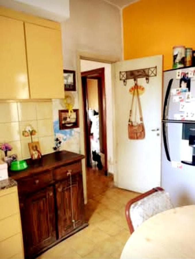 HOUSE FOR SALE IN NEED OF RENOVATION, 4 ROOMS, HAEDO
