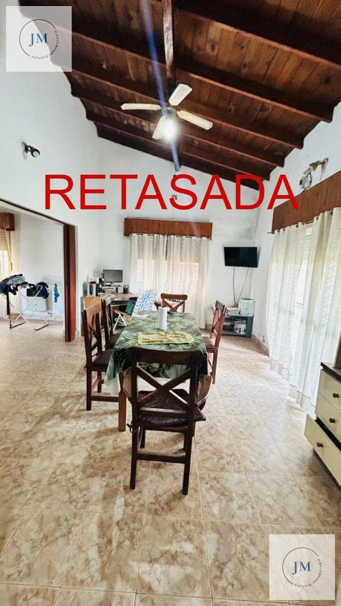 HOUSE + GARAGE FOR SALE IN MERCEDES