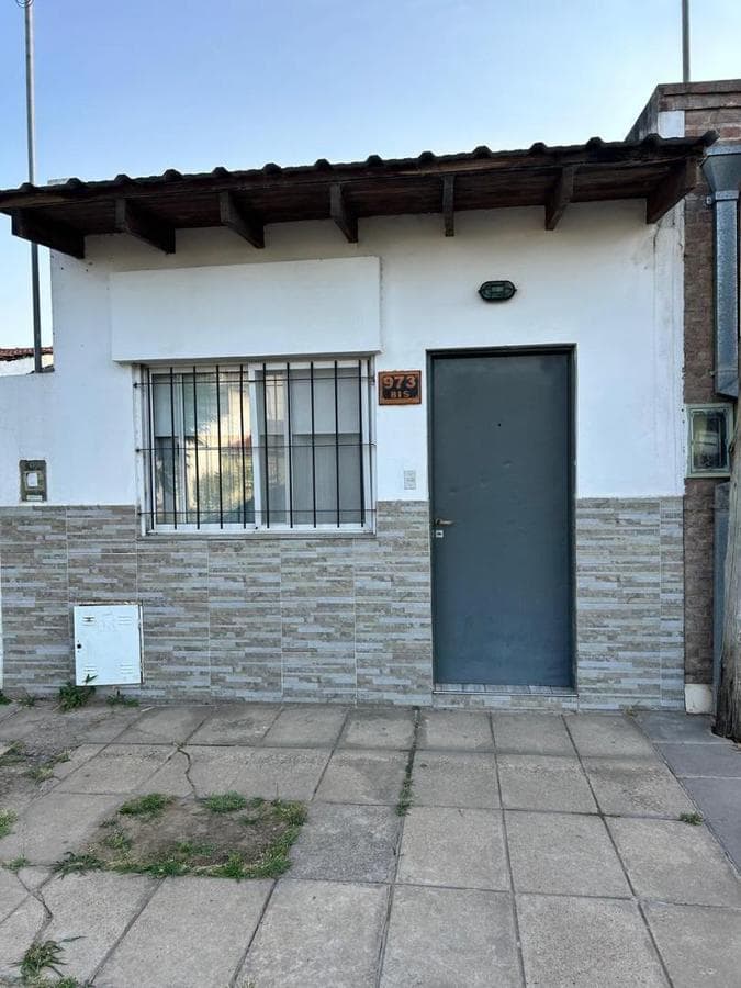 HOUSE + GARAGE FOR SALE IN MERCEDES