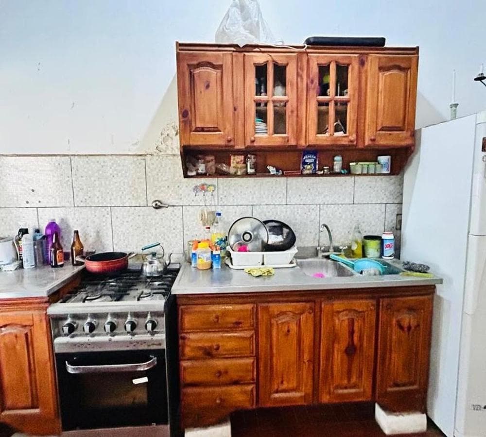 HOUSE + GARAGE FOR SALE IN MERCEDES