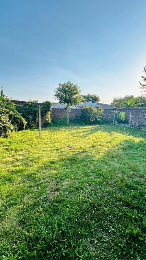 HOUSE + GARAGE FOR SALE IN MERCEDES