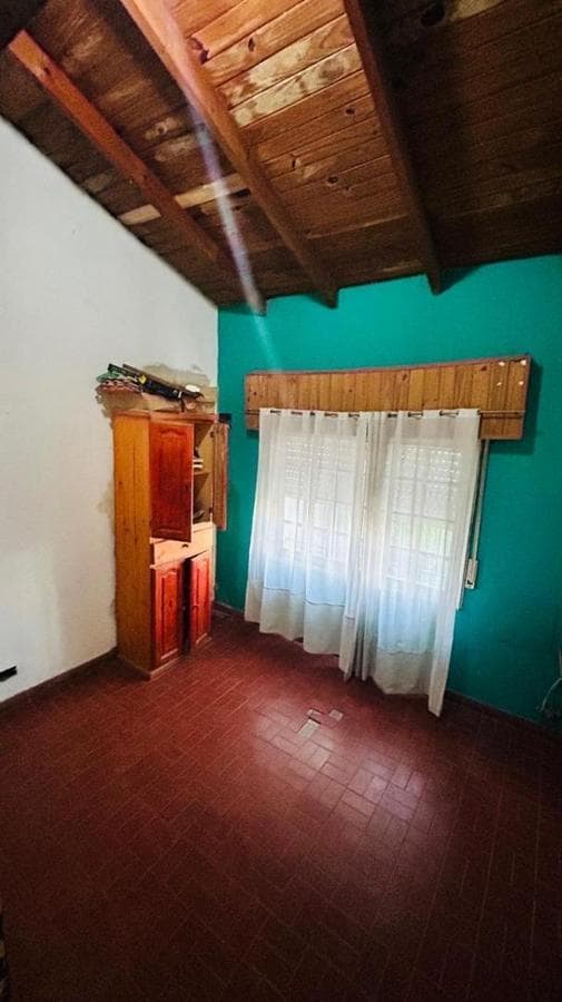 HOUSE + GARAGE FOR SALE IN MERCEDES