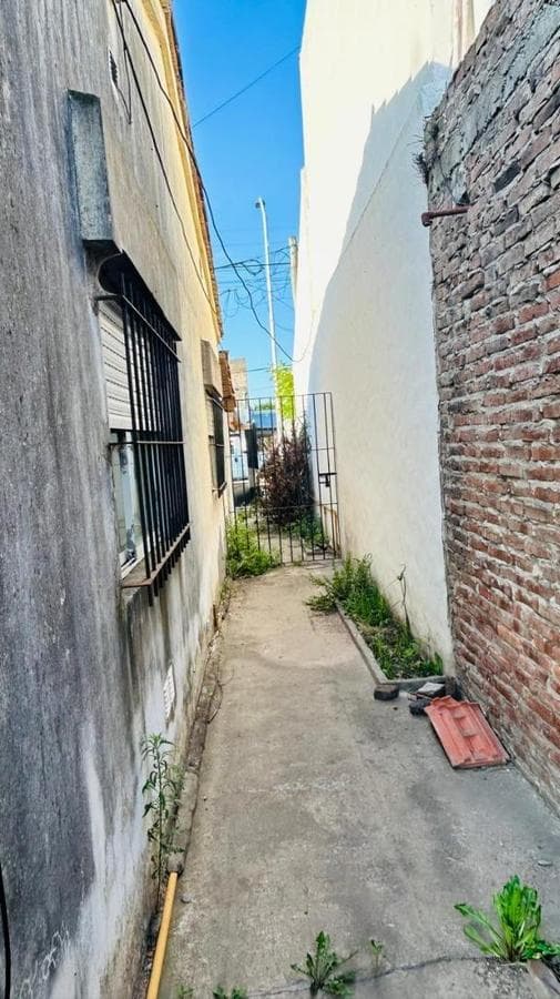 HOUSE + GARAGE FOR SALE IN MERCEDES