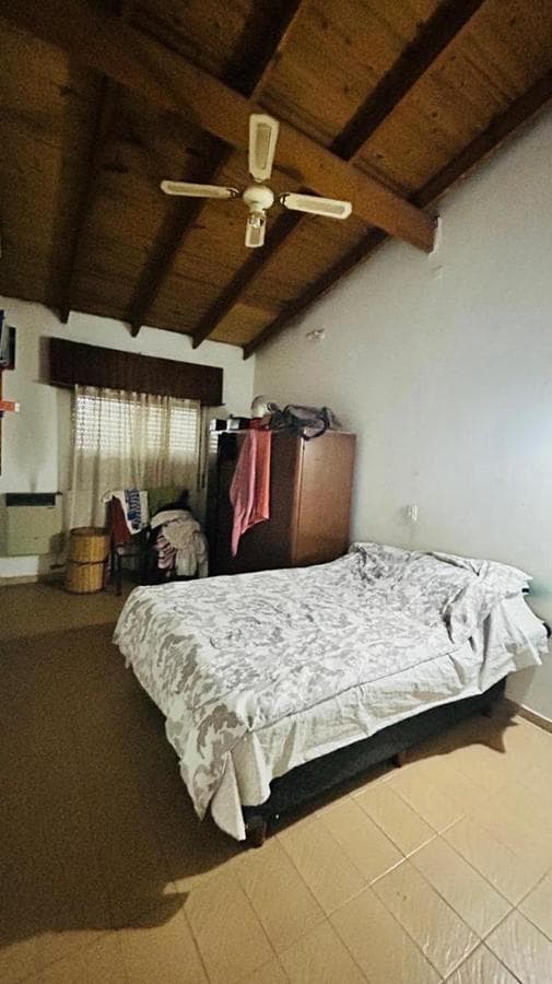 HOUSE + GARAGE FOR SALE IN MERCEDES