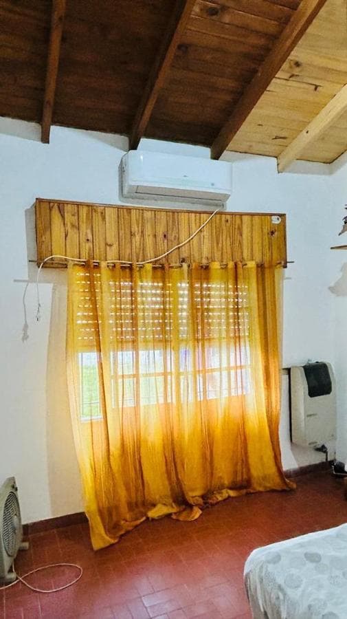 HOUSE + GARAGE FOR SALE IN MERCEDES