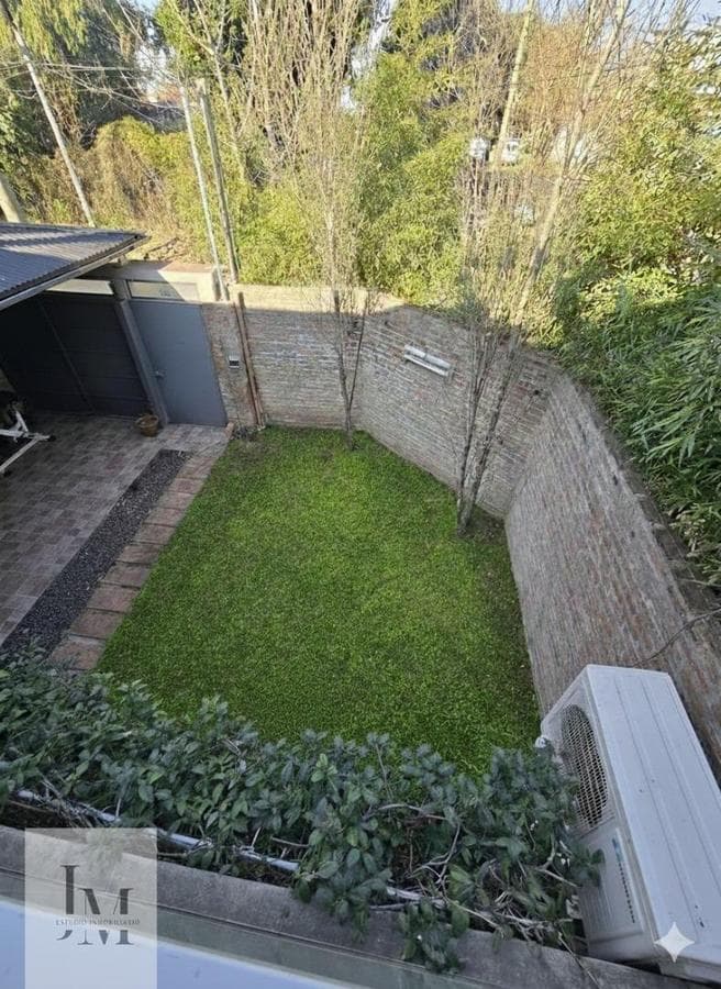 FOR SALE: IMPECCABLE 4-BEDROOM HOUSE * QUALIFIES FOR MORTGAGE