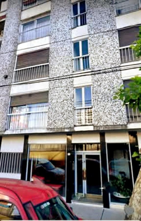 3-BEDROOM APARTMENT FOR SALE IN DOWNTOWN RAMOS MEJIA