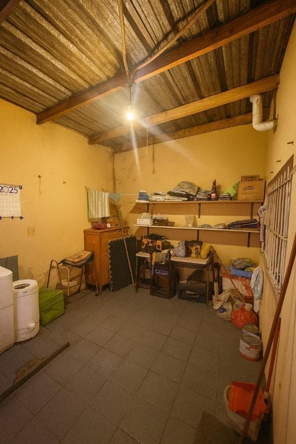 HOUSE FOR SALE, 6 ROOMS, VILLA LYNCH
