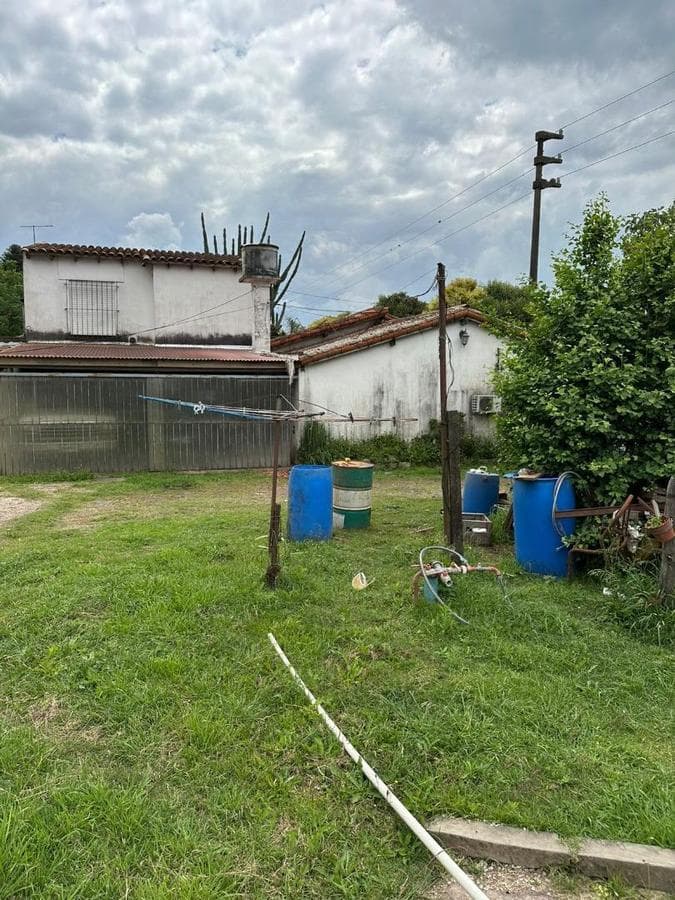 HOUSE IN GENERAL RODRIGUEZ—EXCELLENT LOCATION