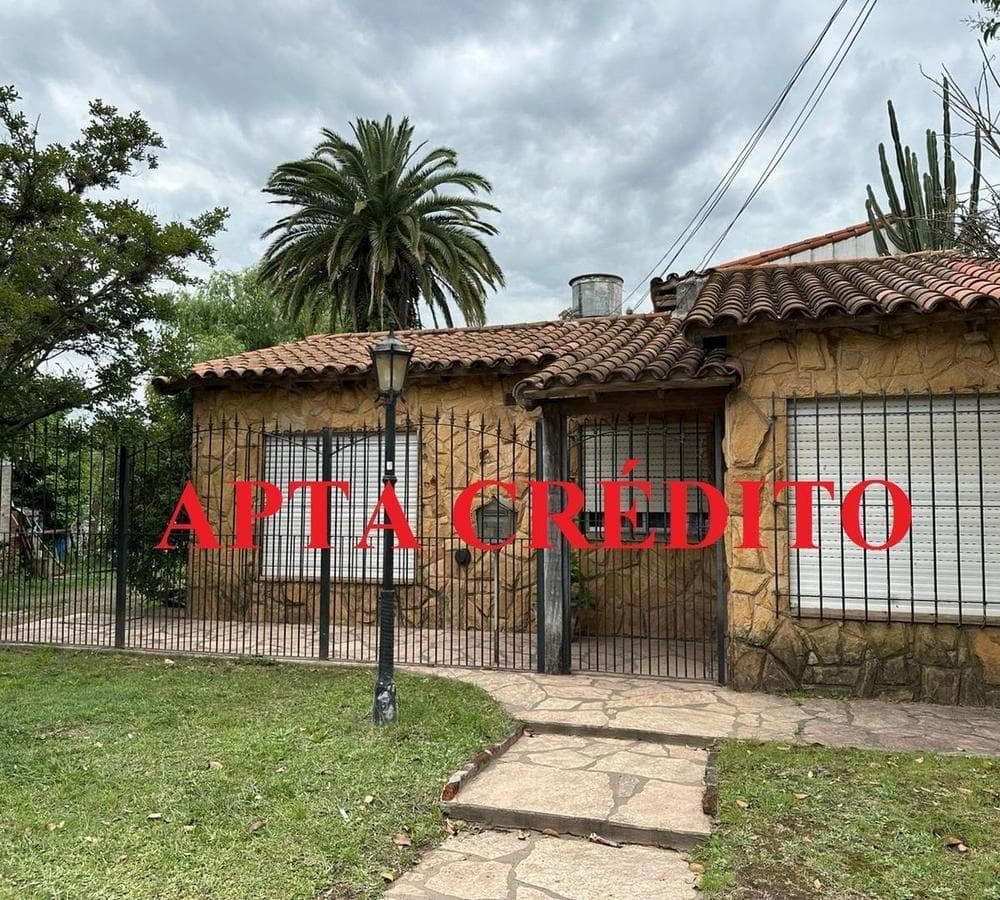 HOUSE IN GENERAL RODRIGUEZ—EXCELLENT LOCATION