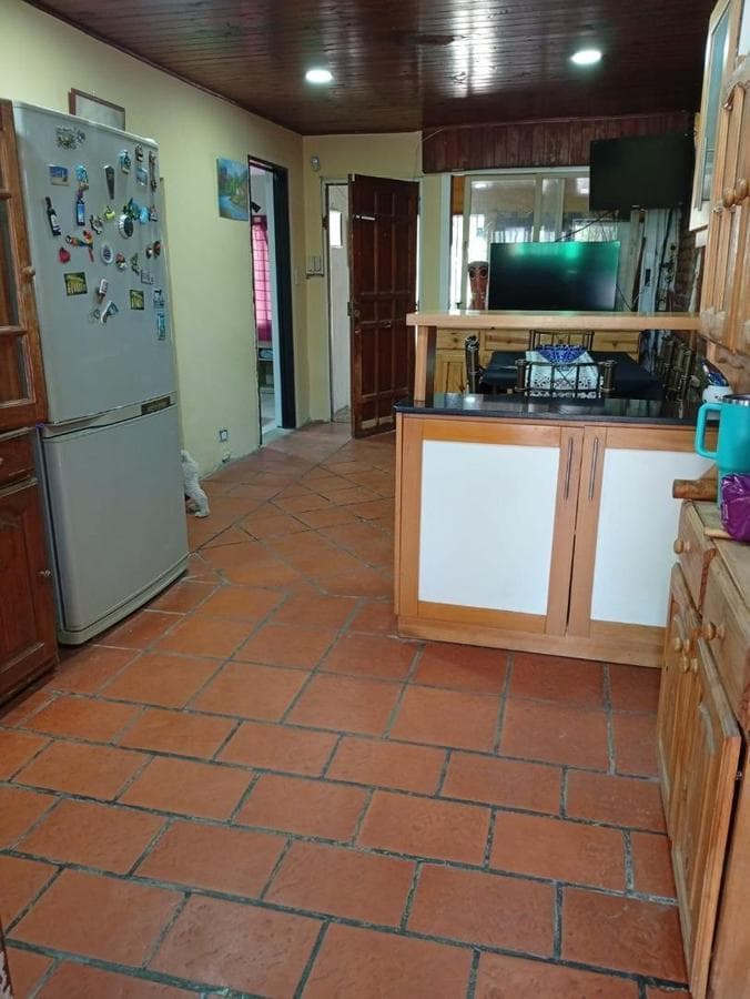HOUSE FOR SALE IN MORENO SUR: 3 ROOMS