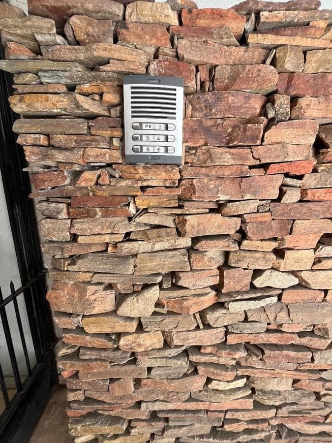 2-Room Apartment in Downtown Moreno