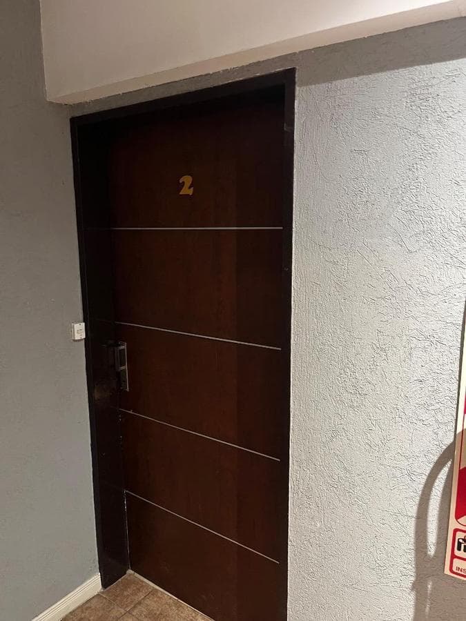 2-Room Apartment in Downtown Moreno