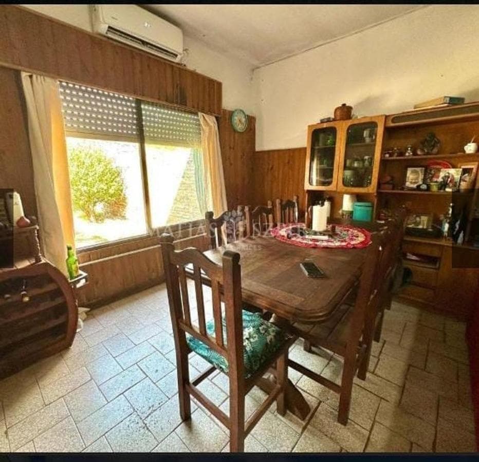 House for sale in Arcos Paz. Excellent location