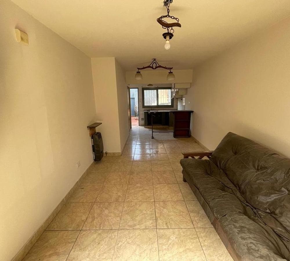 PH-STYLE HOUSE FOR SALE IN MERLO