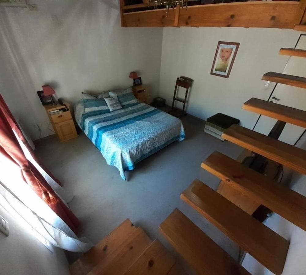 HOUSE FOR SALE 4 ROOMS IN PASO DEL REY