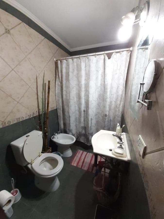 HOUSE FOR SALE 4 ROOMS IN PASO DEL REY