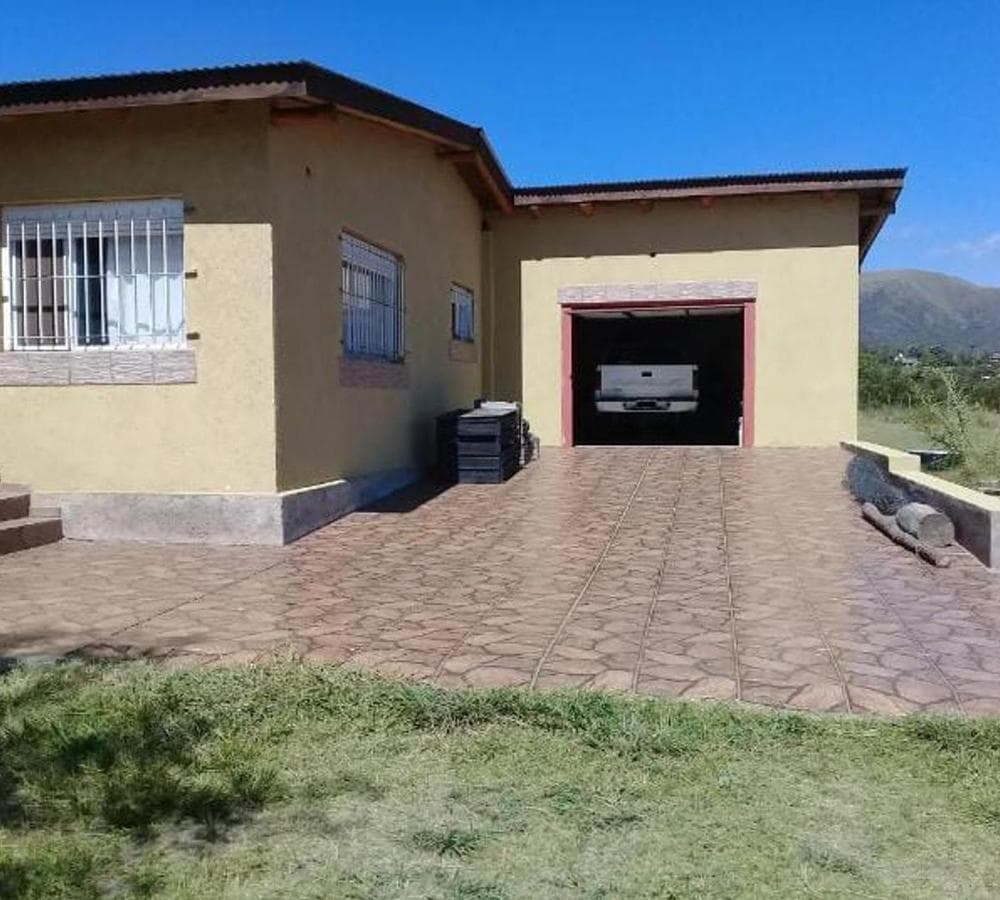 HOUSE FOR SALE IN VILLA GIARDINO, CÓRDOBA