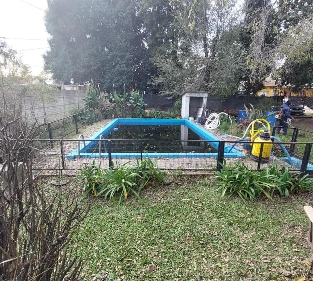 FOR SALE: House with Pool in JOSE C. PAZ