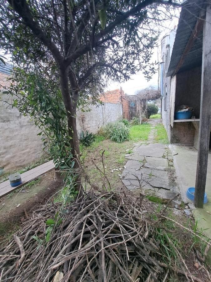 HOUSE FOR SALE: 3-ROOM HOME IN MERLO