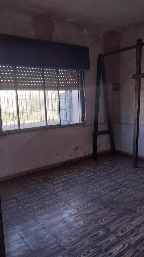 PROPIEDAD MULTIFAMILIAR IDEAL para 2 FAMILIAS en LUJAN.