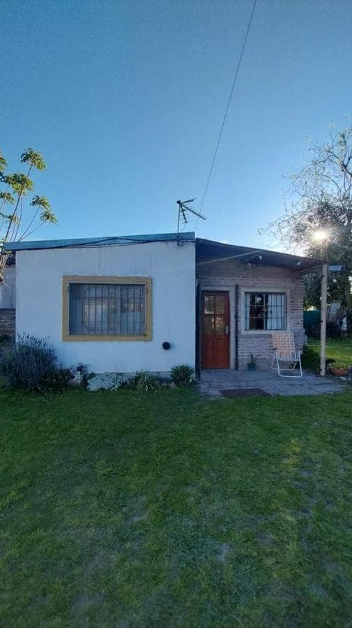 PROPIEDAD MULTIFAMILIAR IDEAL para 2 FAMILIAS en LUJAN.