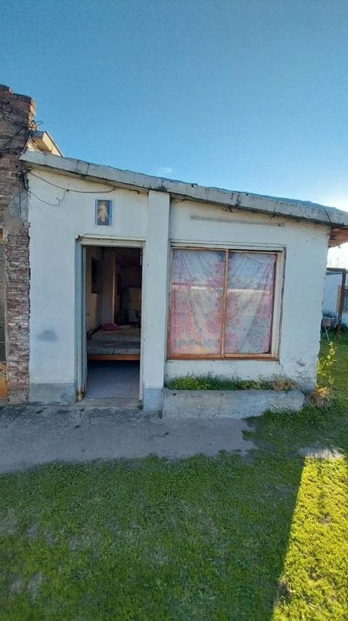 PROPIEDAD MULTIFAMILIAR IDEAL para 2 FAMILIAS en LUJAN.