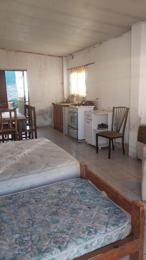 PROPIEDAD MULTIFAMILIAR IDEAL para 2 FAMILIAS en LUJAN.