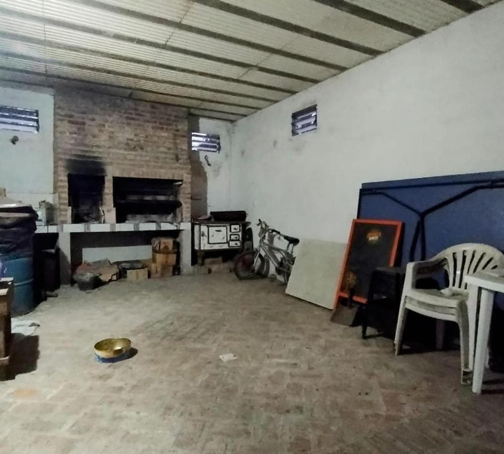 HOUSE IN PASO DEL REY
