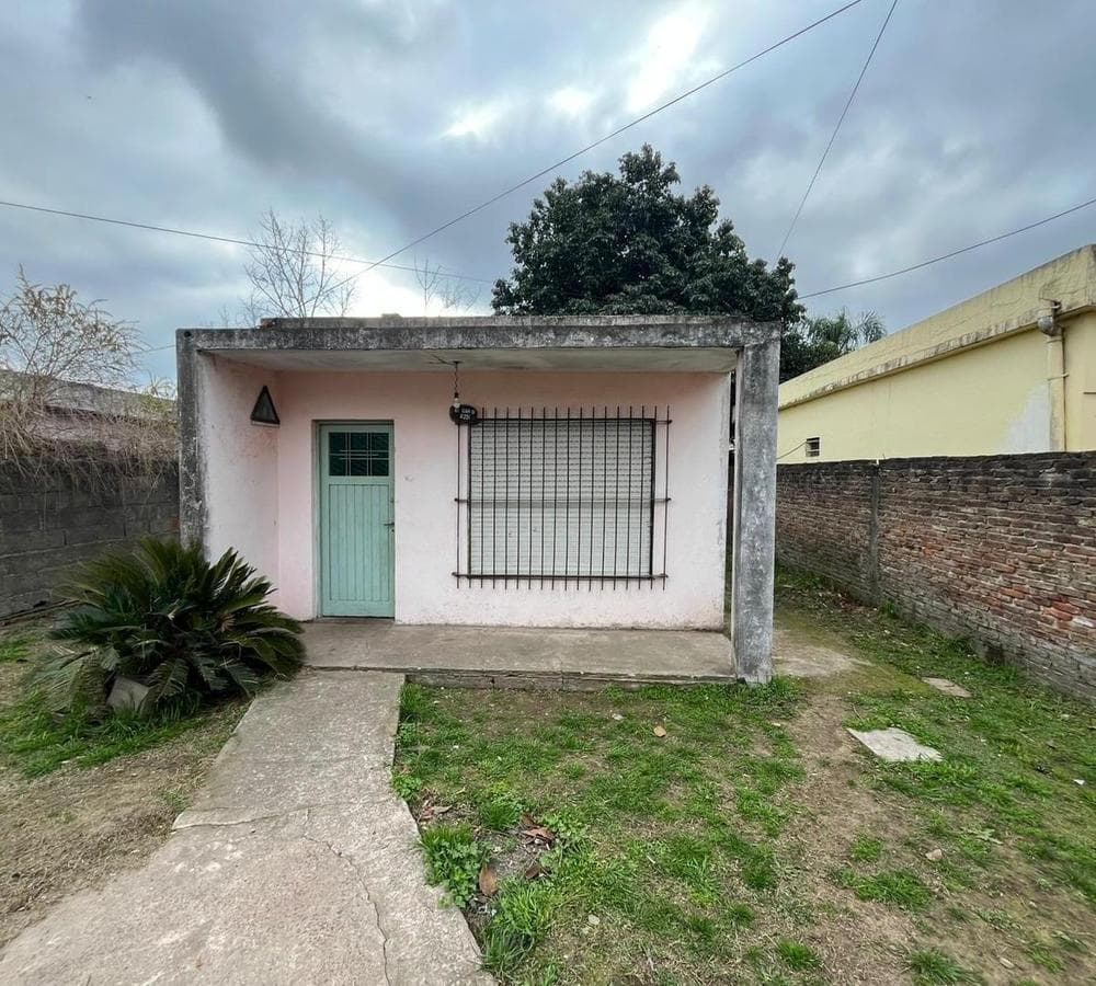 3-Bedroom House for Sale in Moreno